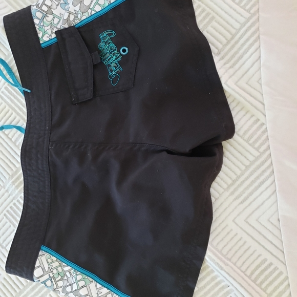 SUMMER SALE Billabong junior sz 5 short board shorts - Picture 2 of 6